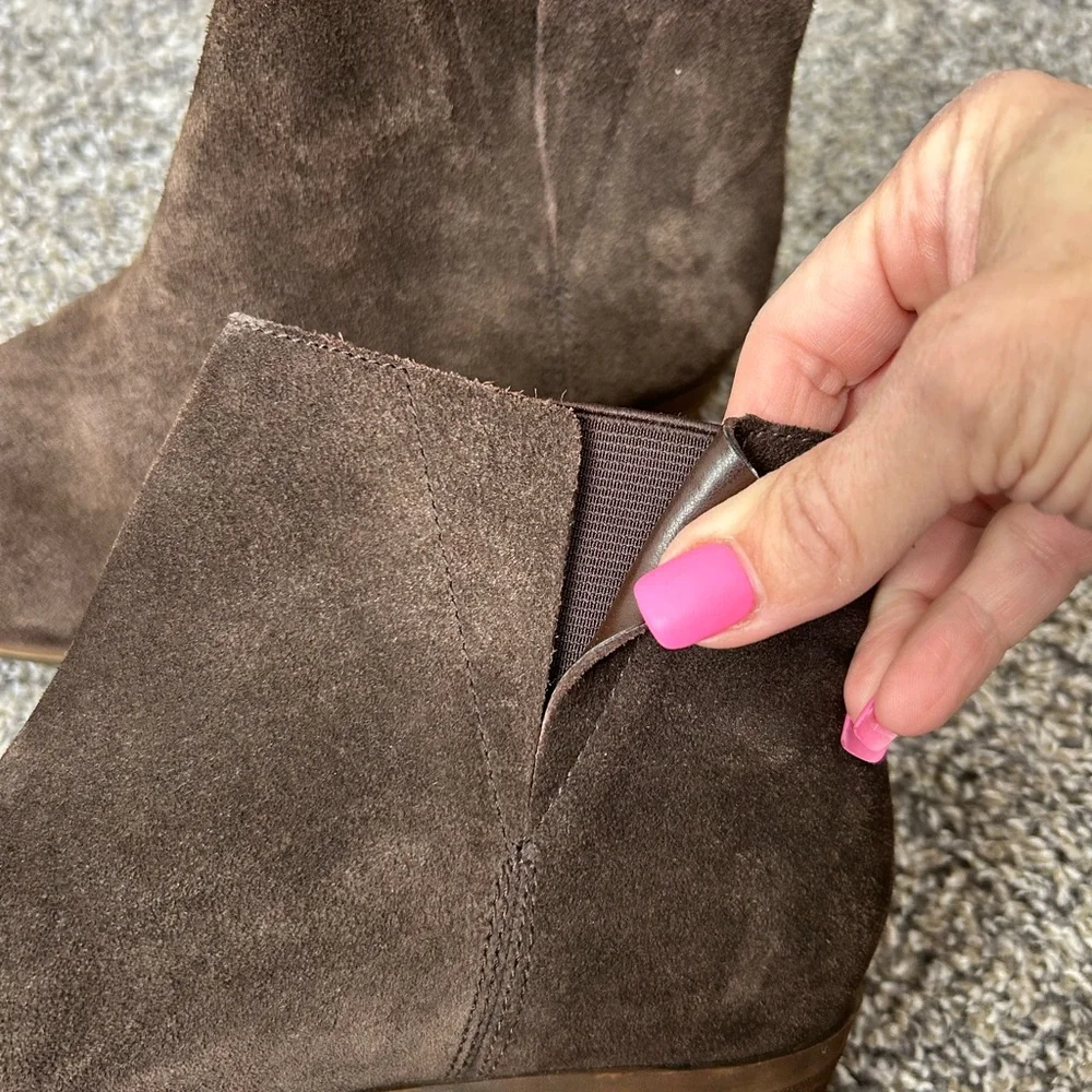Lucky Brand chocolate brown suede leather ankle boots size 8 - Picture 7 of 8